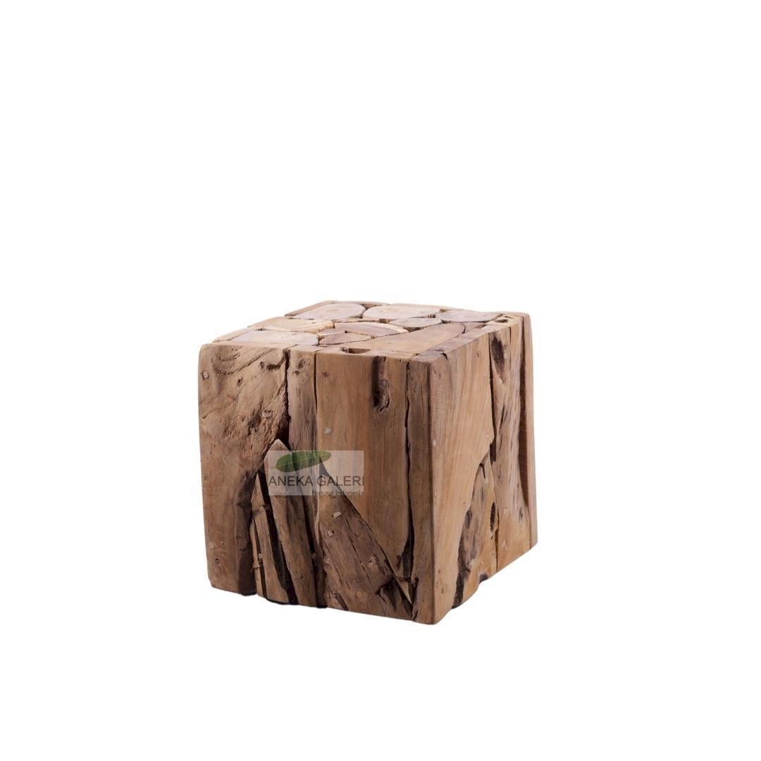 Cube Pedestal Erosion S 28cm