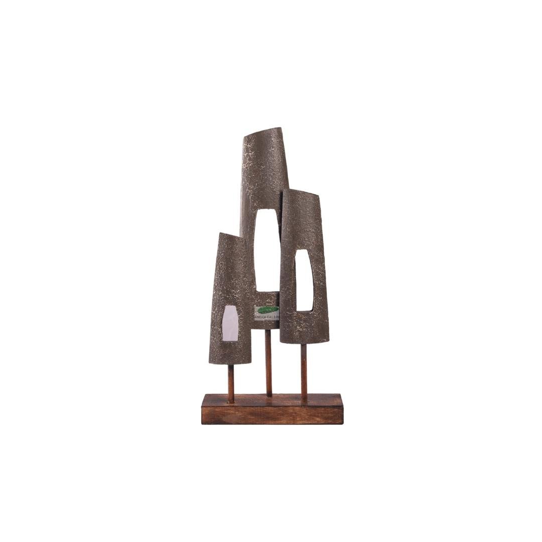 Modern statue 3 part 