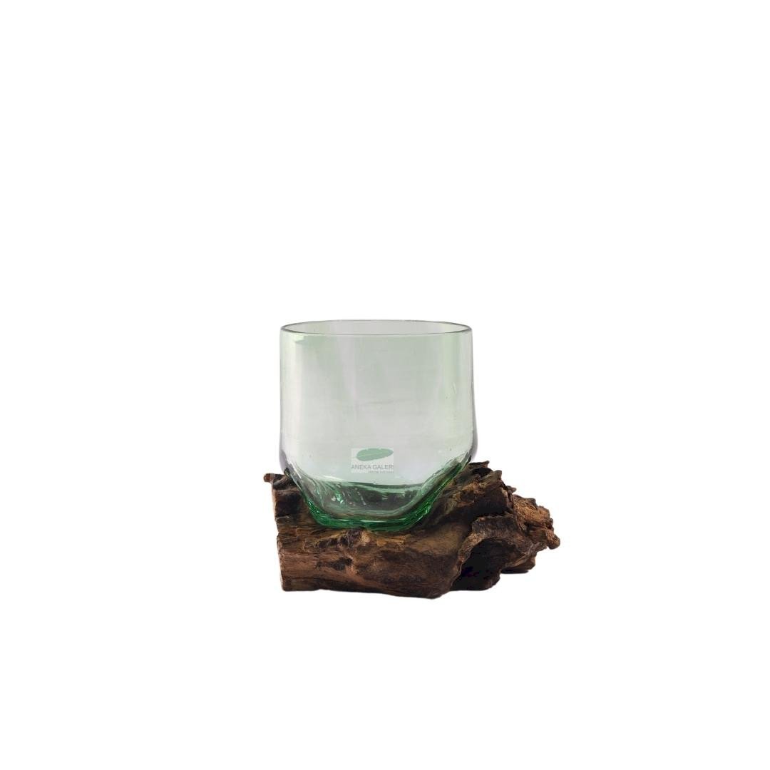Root with round green glass