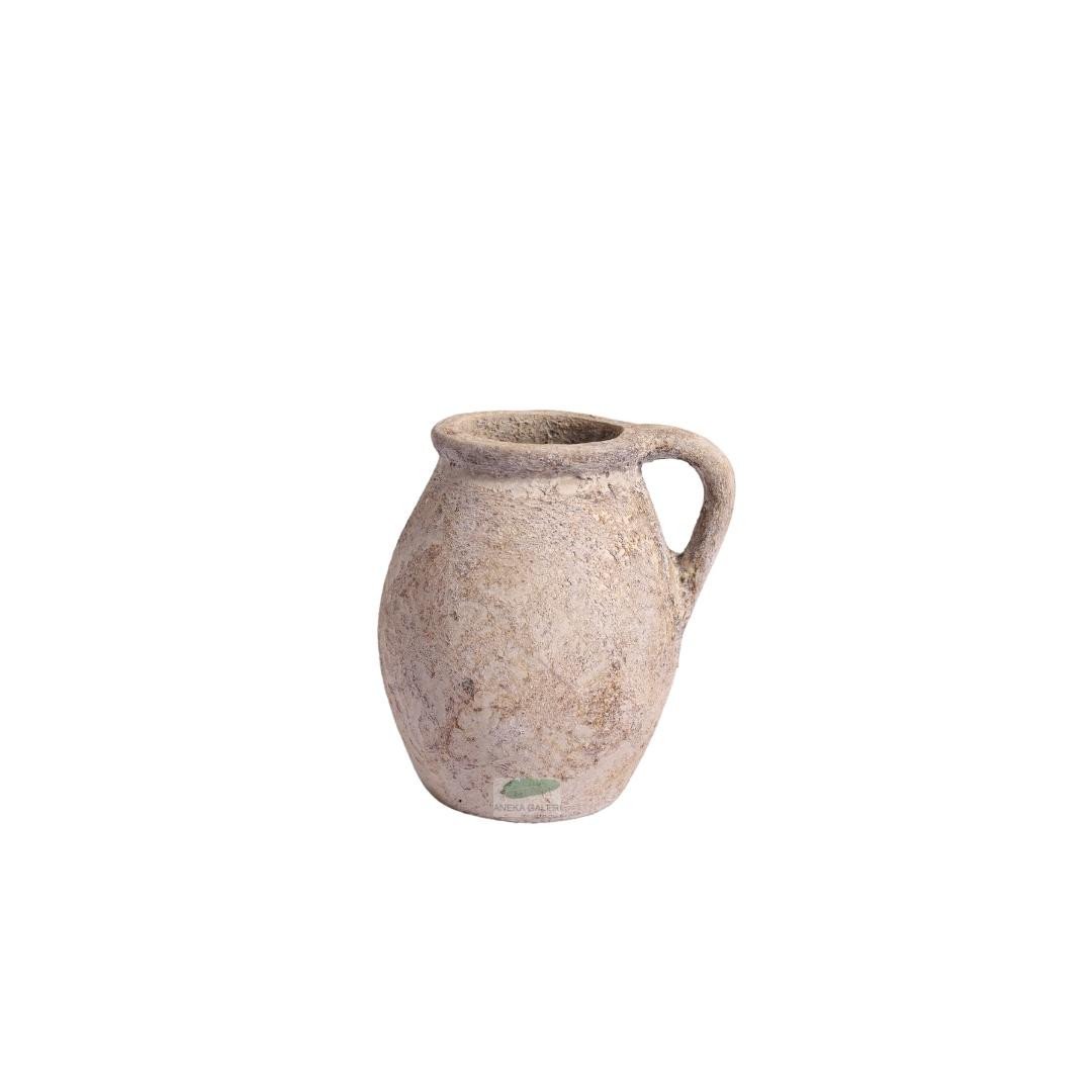Vas Handle 1, White Antique